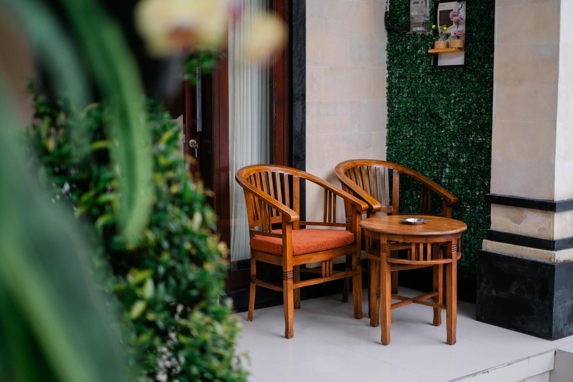 Puri Kasih Home Stay Sanur Zewnętrze zdjęcie