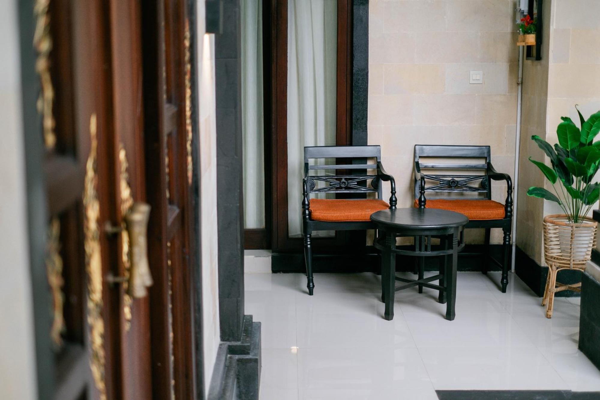 Puri Kasih Home Stay Sanur Zewnętrze zdjęcie